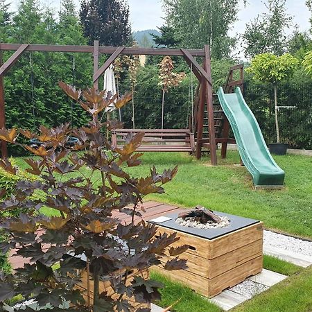 Dom Na Pieknej Ustron Villa Luaran gambar
