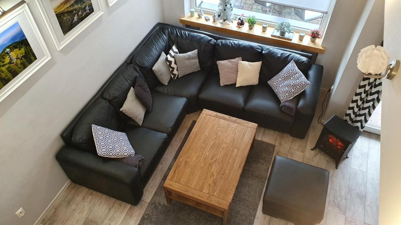 Dom Na Pieknej Ustron Villa Luaran gambar
